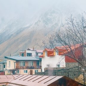 Йога-кэмп в Казбеги
